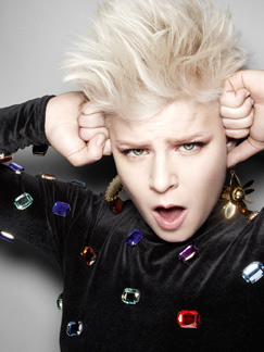 Robyn UMPG
